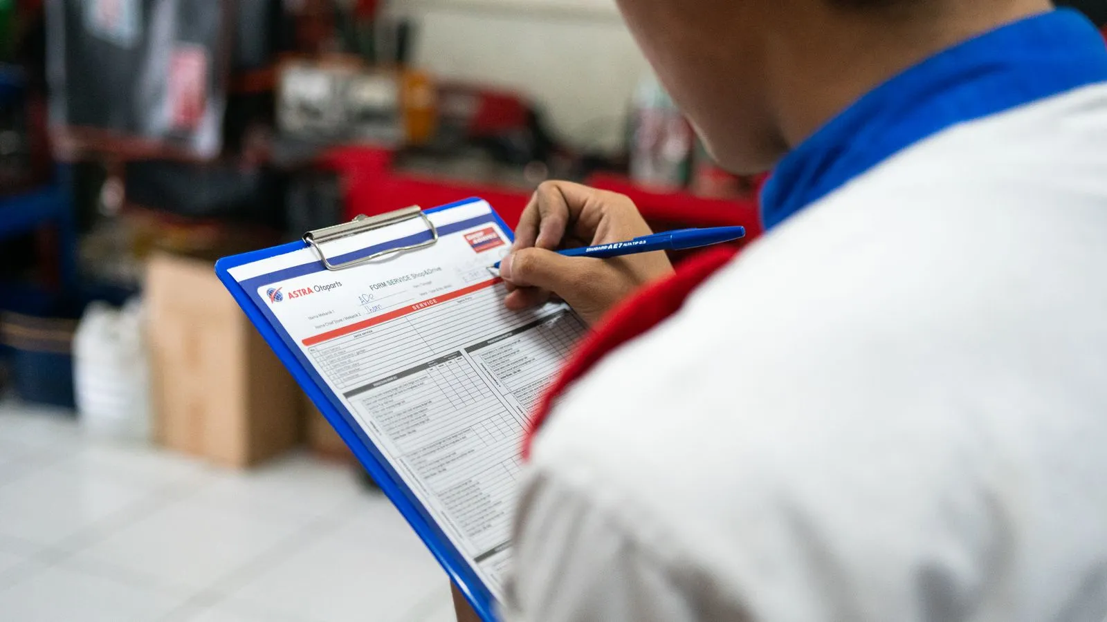 Ini Dia Alasan Suara Mesin Mobil Kasar!