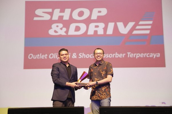 Kembali Ukir Prestasi, Shop & Drive Jadi Bengkel Servis Mobil Terbaik di The 10th Indonesia WOW Brand 2025
